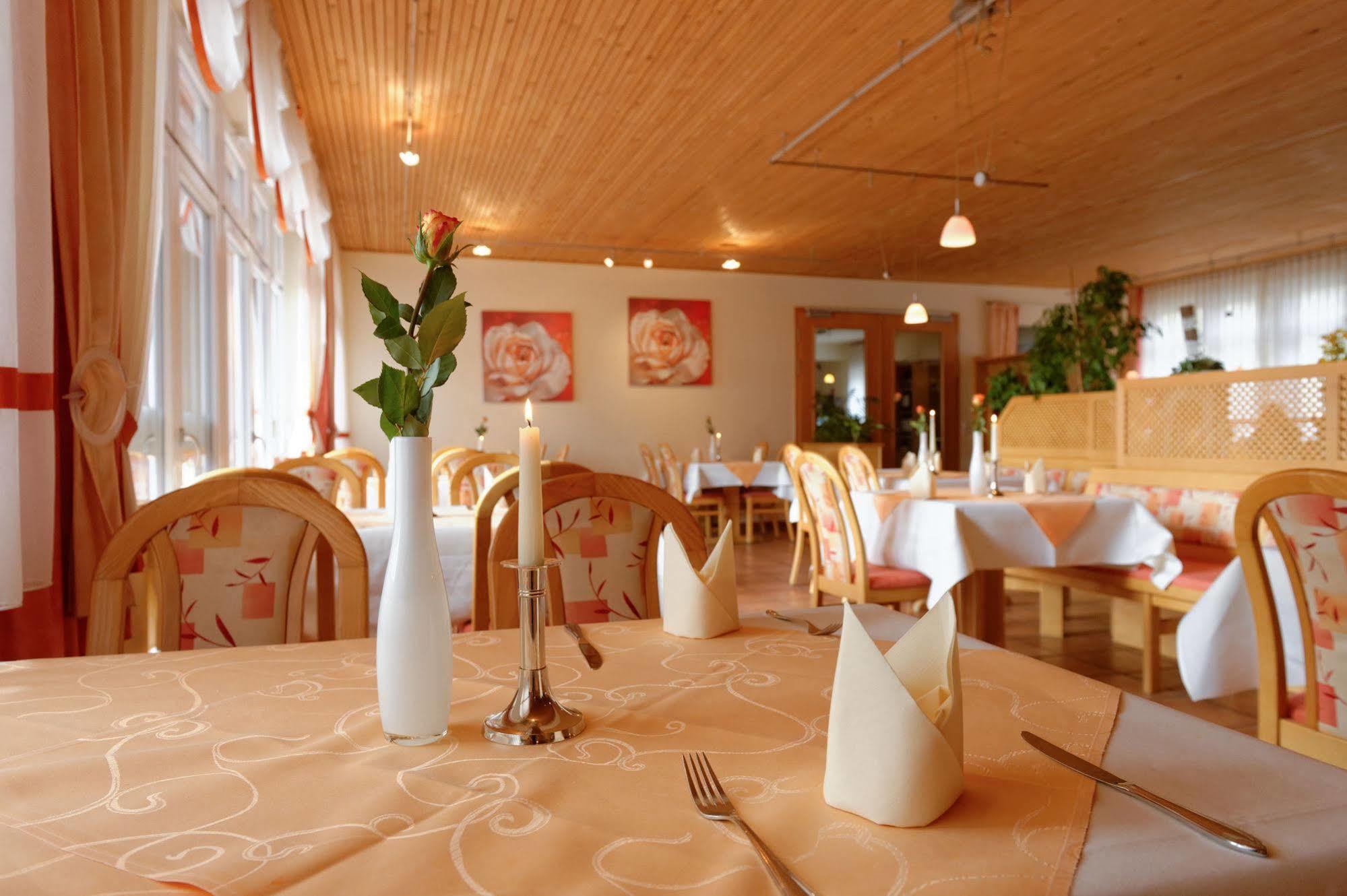 Hotel Restaurant Talblick Bad Ditzenbach Ngoại thất bức ảnh