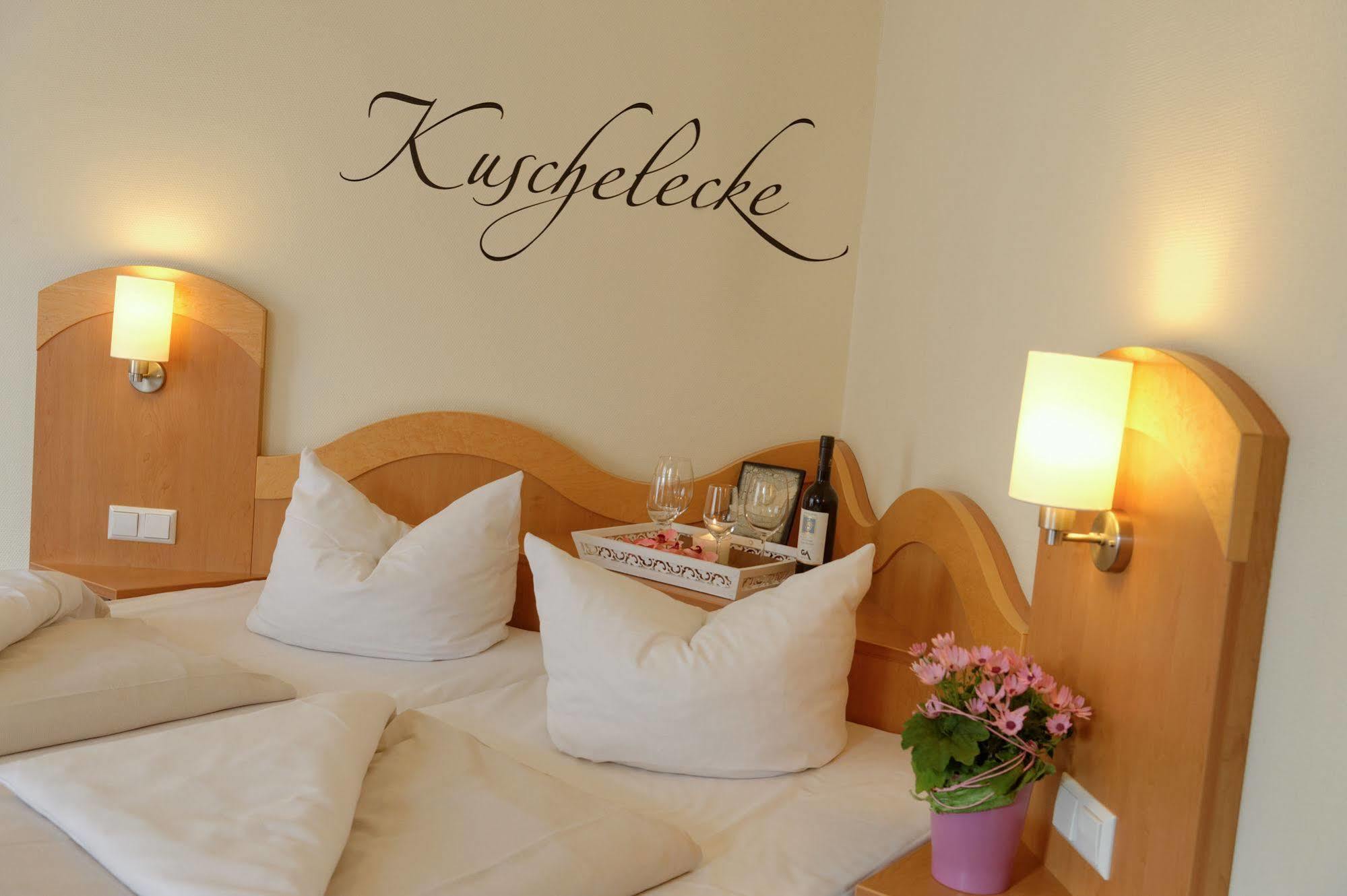 Hotel Restaurant Talblick Bad Ditzenbach Ngoại thất bức ảnh