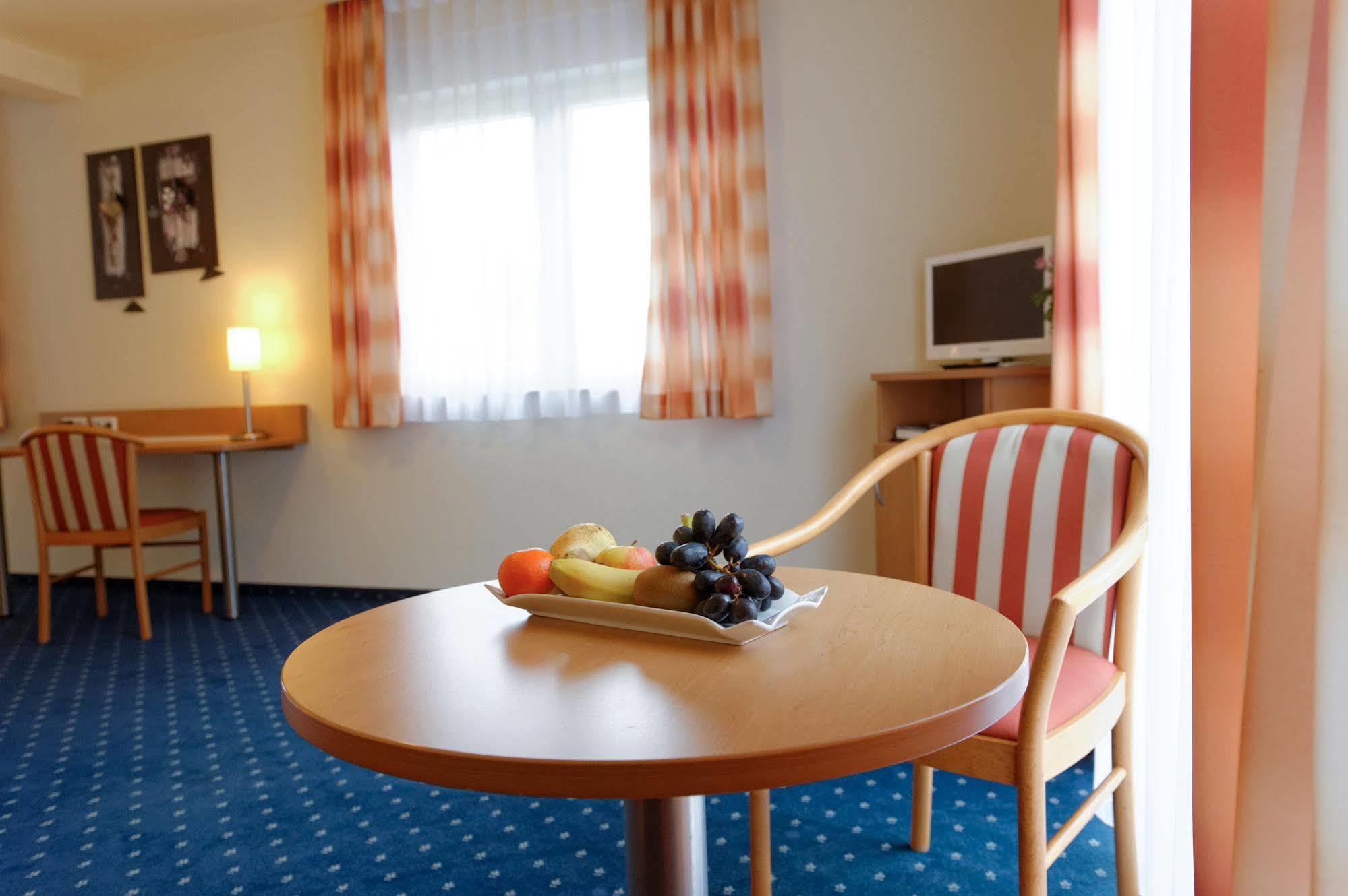 Hotel Restaurant Talblick Bad Ditzenbach Ngoại thất bức ảnh